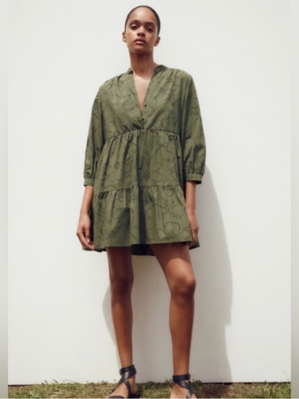 ZARA Olive Eyelet Tiered Mini Dress - Picture 2 of 9